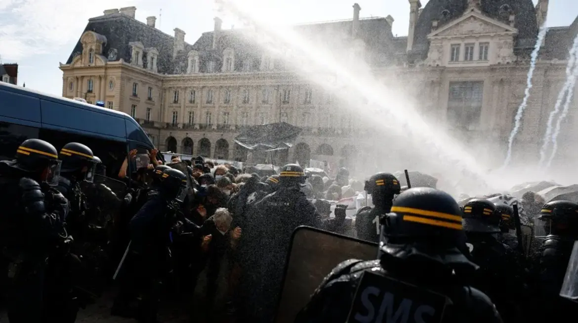 Youth Uprising Over Crumbling Classrooms Shakes France